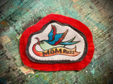 Mom Rocks - Birdie lapel pin
