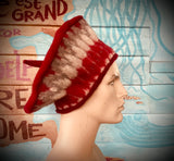 Sweater hat: La Couronne de Scarlette.