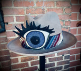 Verolutionized hat: Le Cyclope.