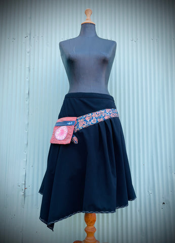 Skirt - Marguerite - size 18.