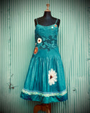 Dress - Un Champs de Bleuets. Size 12