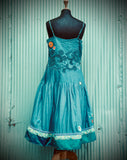 Dress - Un Champs de Bleuets. Size 12